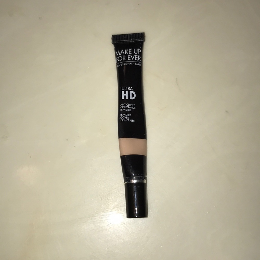 Makeup Forever Ultra HD Concealer | R22